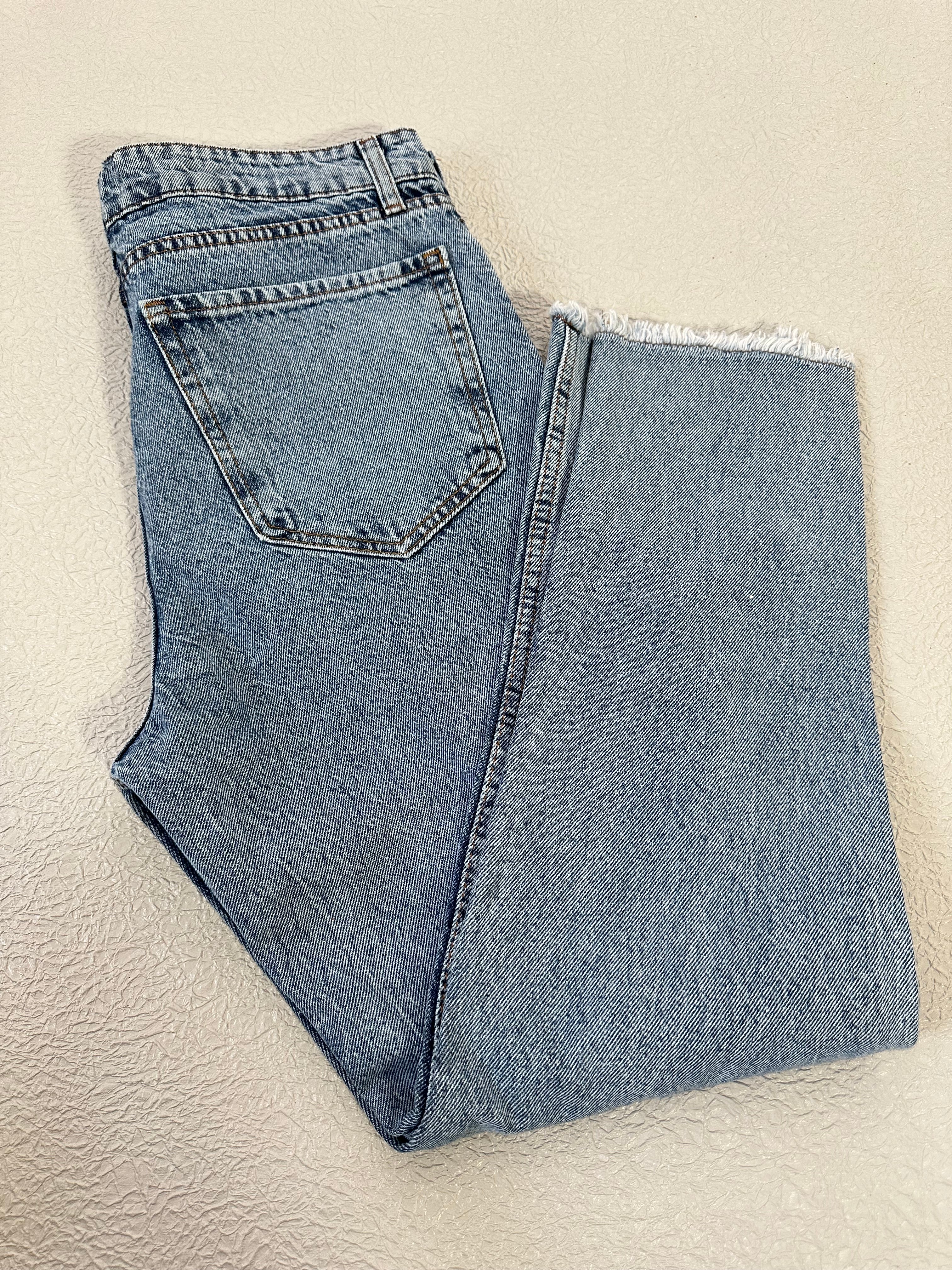 Callen Distressed Ripped Raw Hem Cropfit Boyfriend Jeans-10