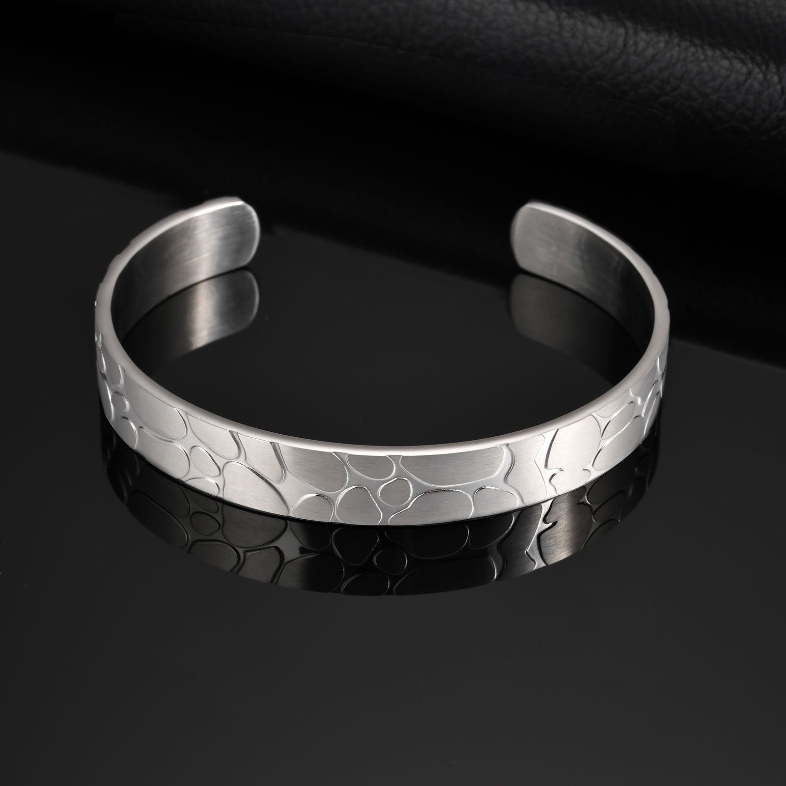 Cairo Etched Titanium Steel Bracelet-6