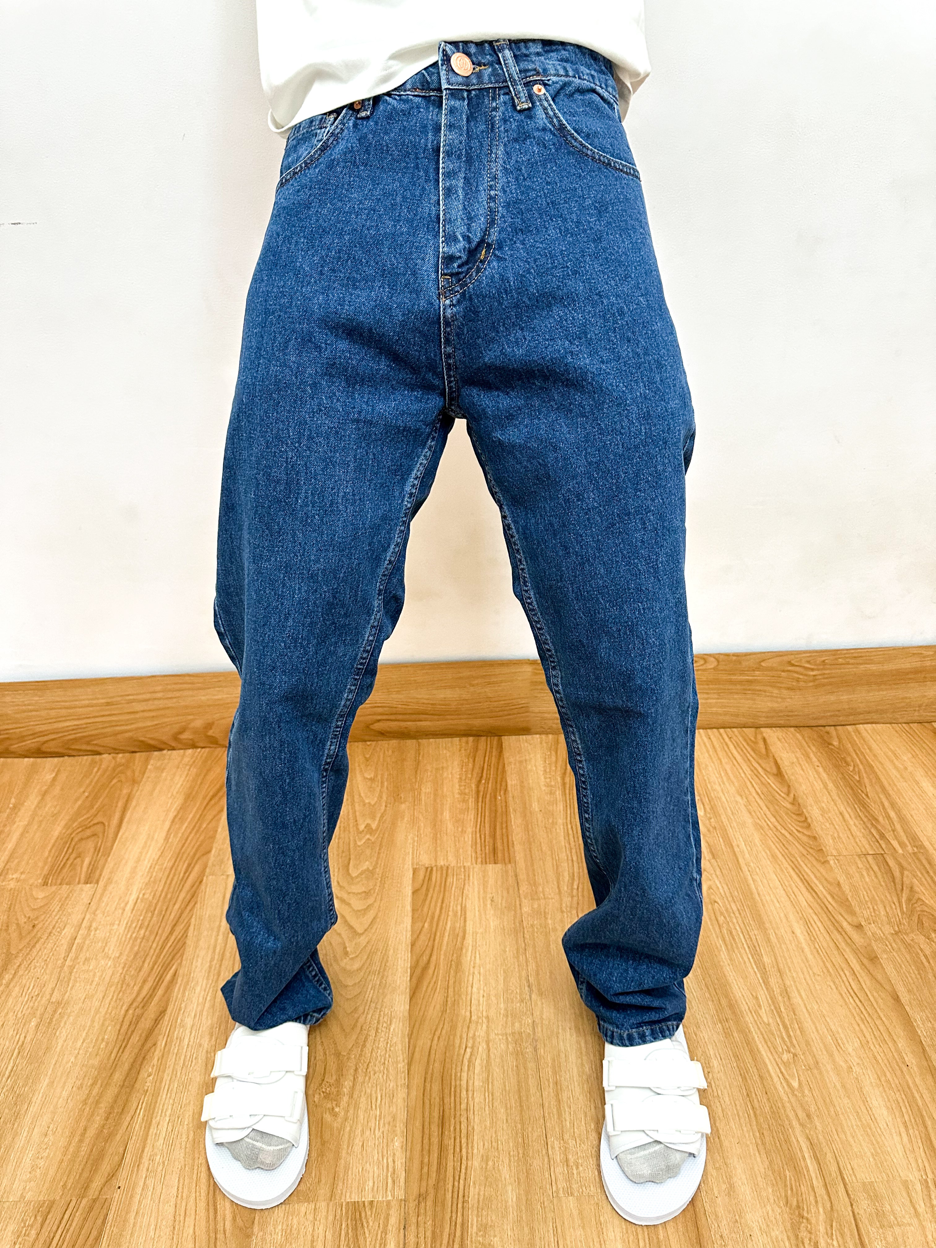 Cai Relaxed Straight Cut Jeans - Dark Wash