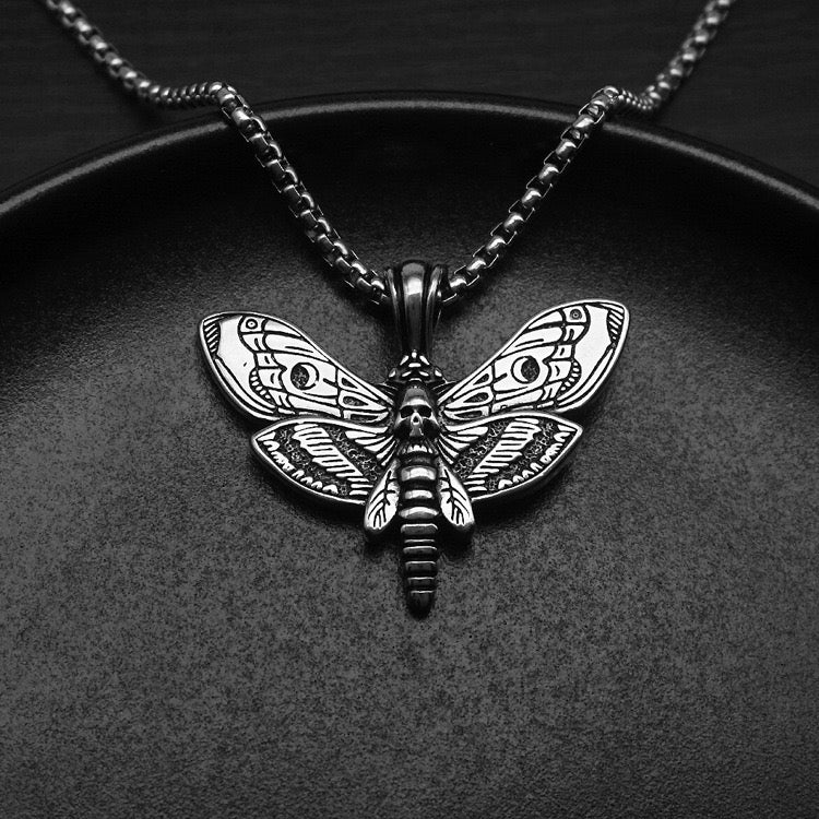 Aria Gothic Butterfly Necklace - Silver