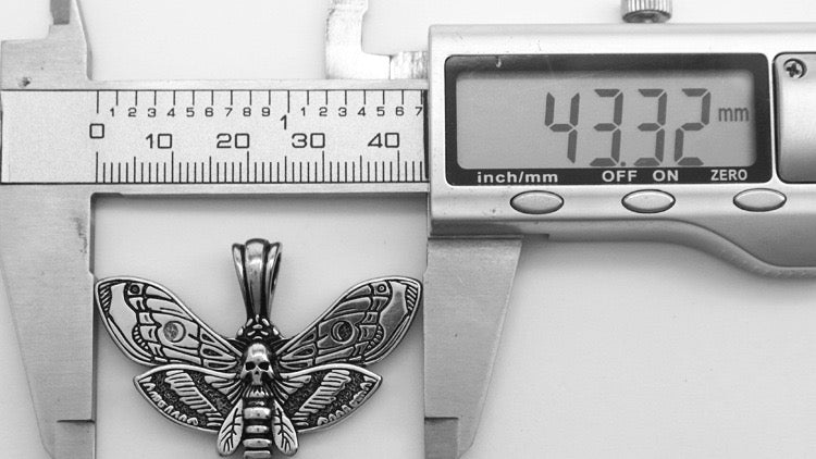 Aria Gothic Butterfly Necklace - Silver