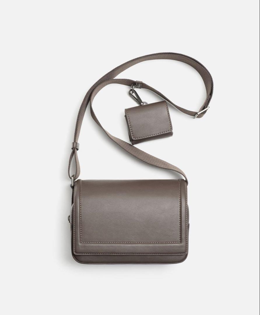 Ari Luxe Crossbody Bag - Brown