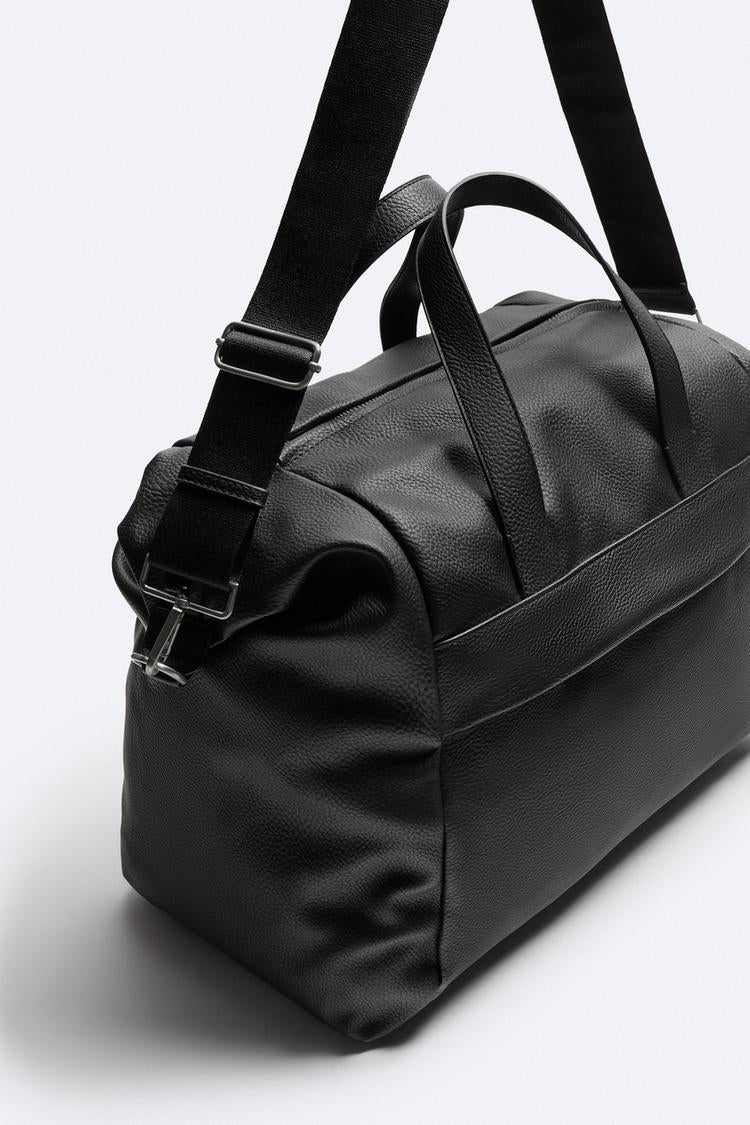 Ari Weekender Bag