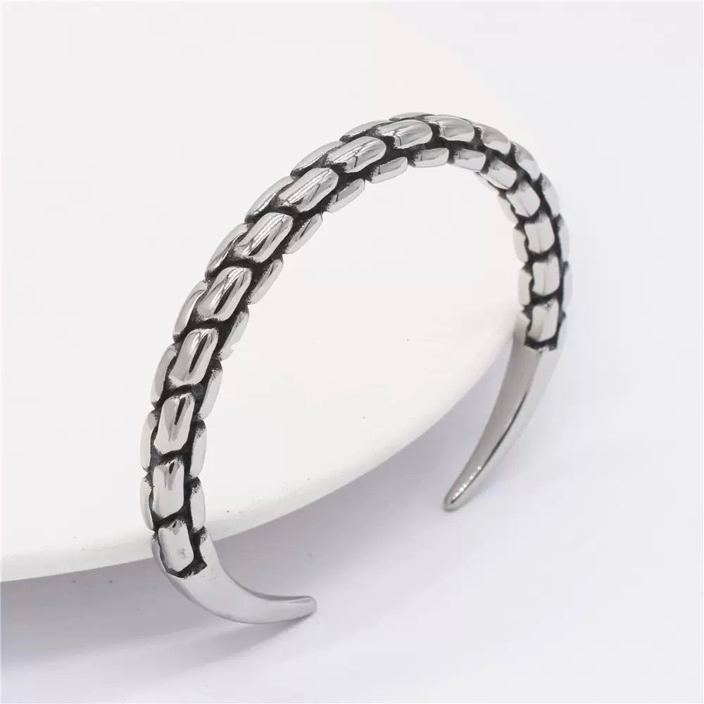 Callen Vetebrae Titanium Steel Bracelet