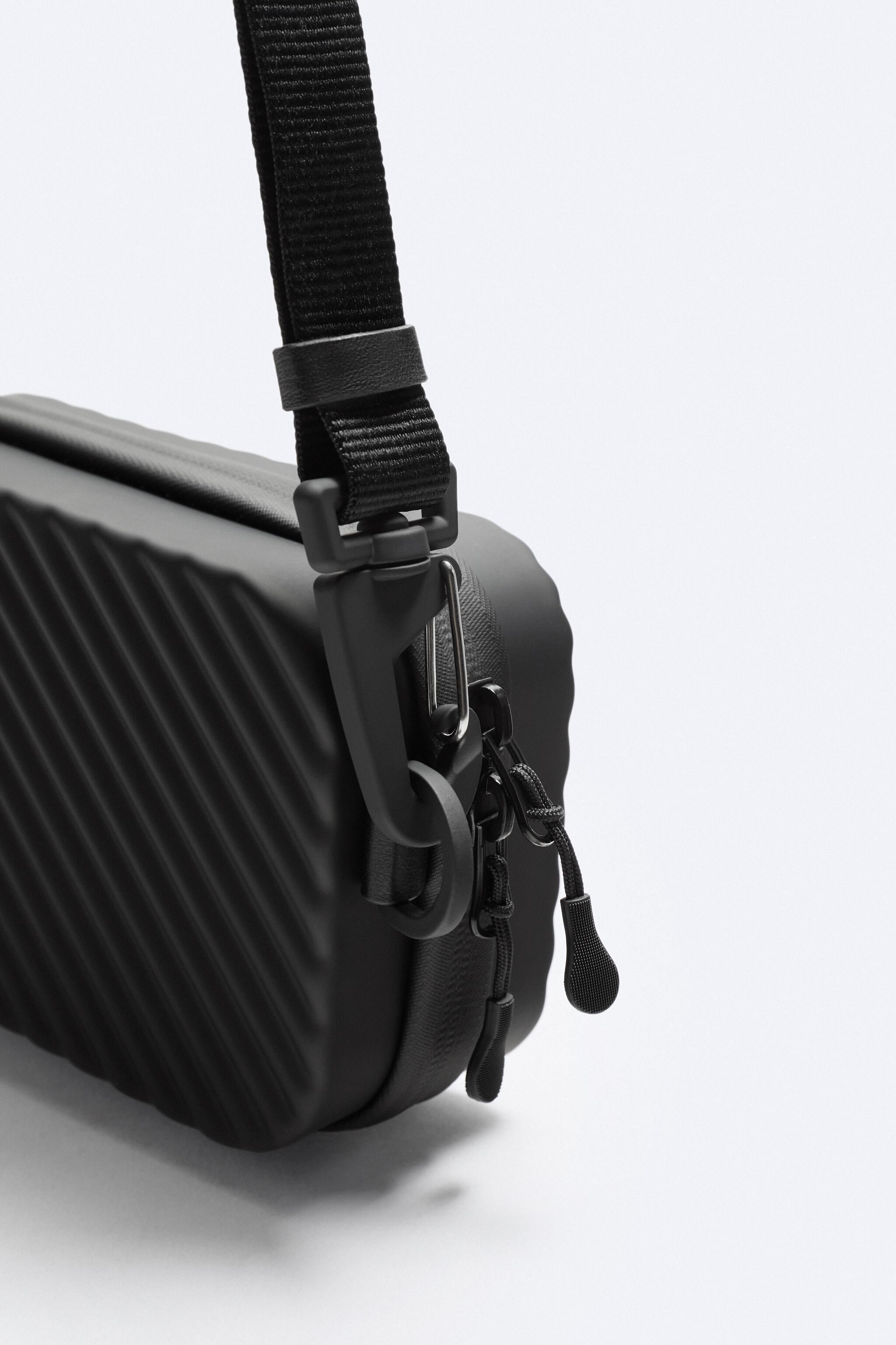 Alora Crossbody Bag - Black