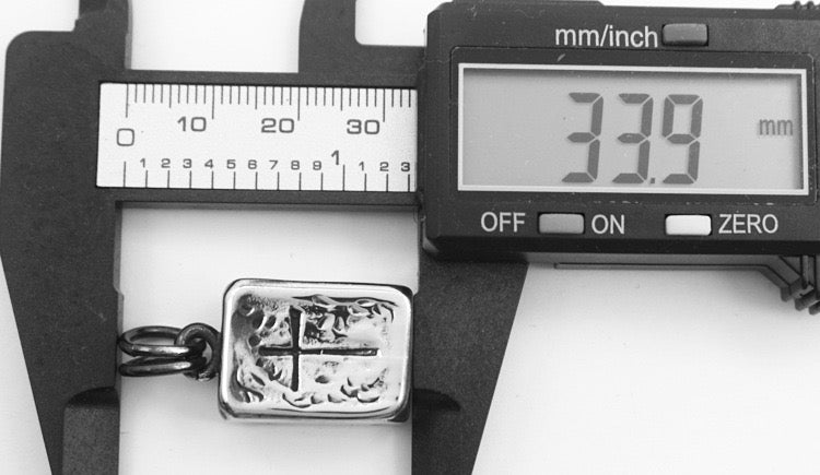 Ace Embed Cross Necklace - Silver