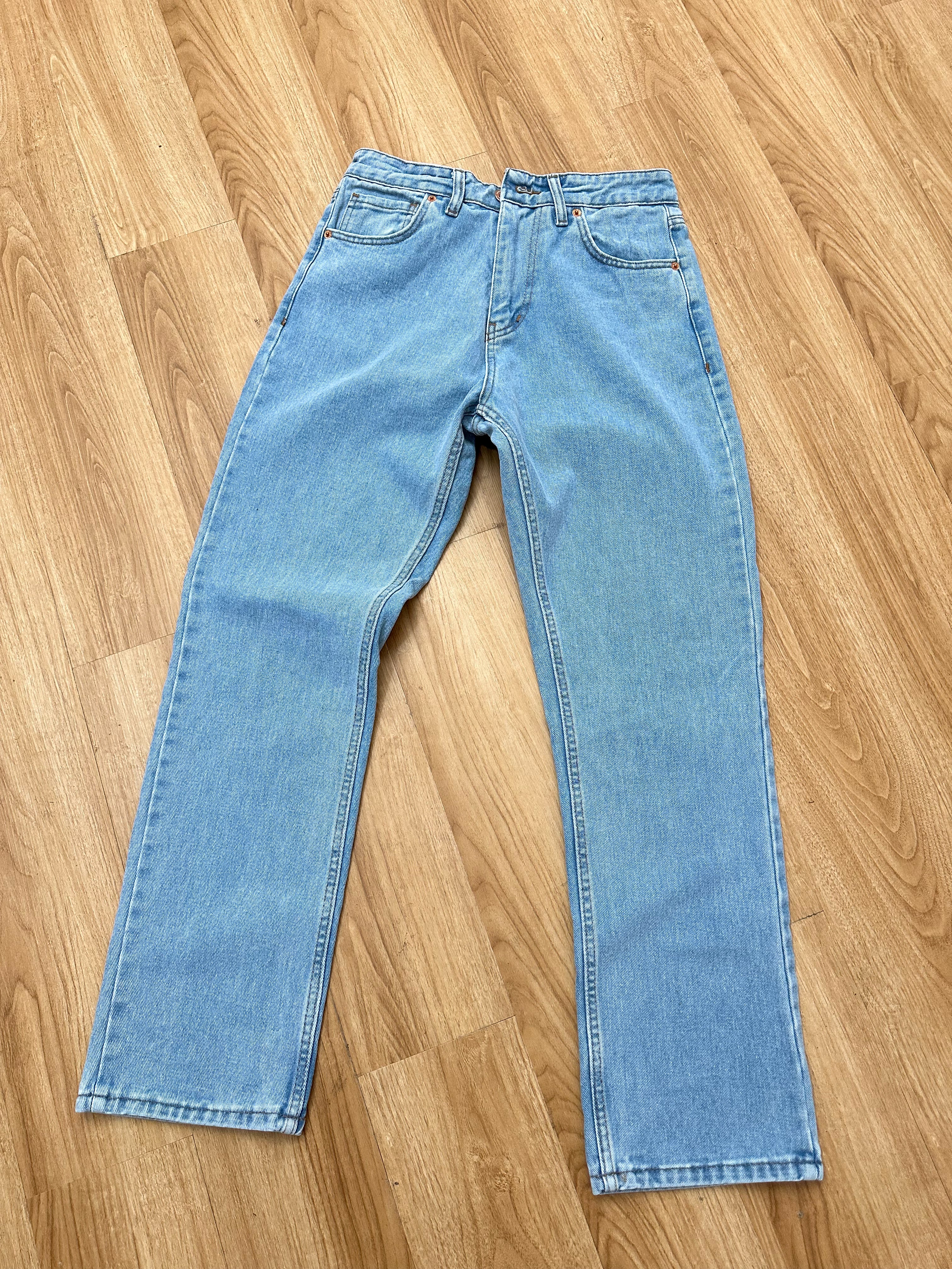 Cai Relaxed Straight Cut Jeans - Light Wash-4
