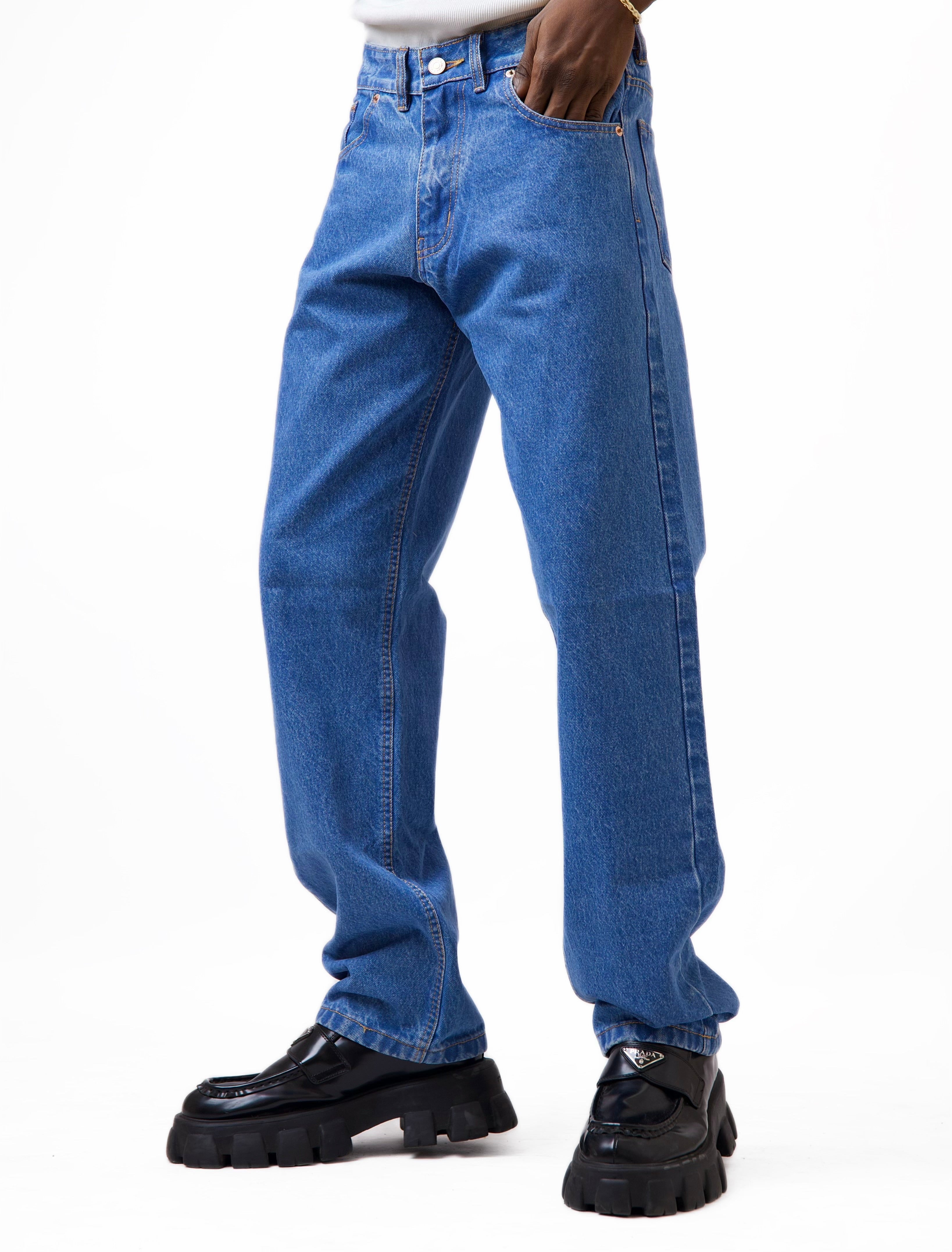 Cai Relaxed Straight Cut Jeans - Medium Wash