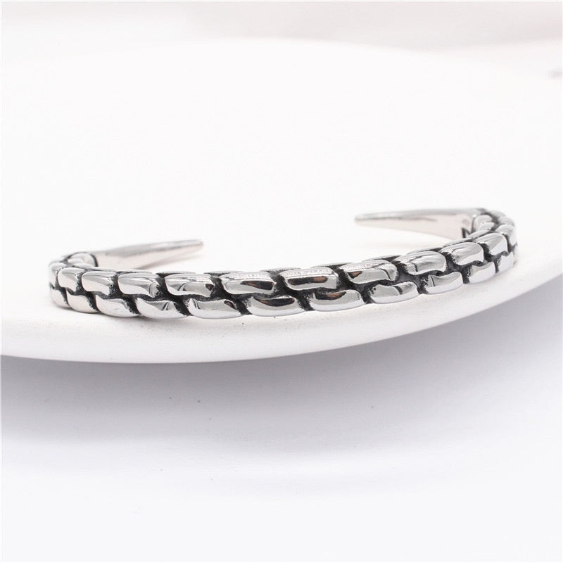 Callen Vetebrae Titanium Steel Bracelet-7