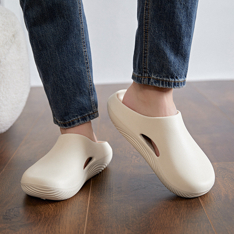 Aimee Unisex Clogs - Milk