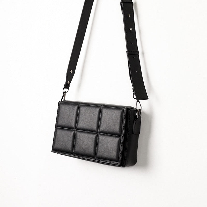 Azadin Crossbody Bag