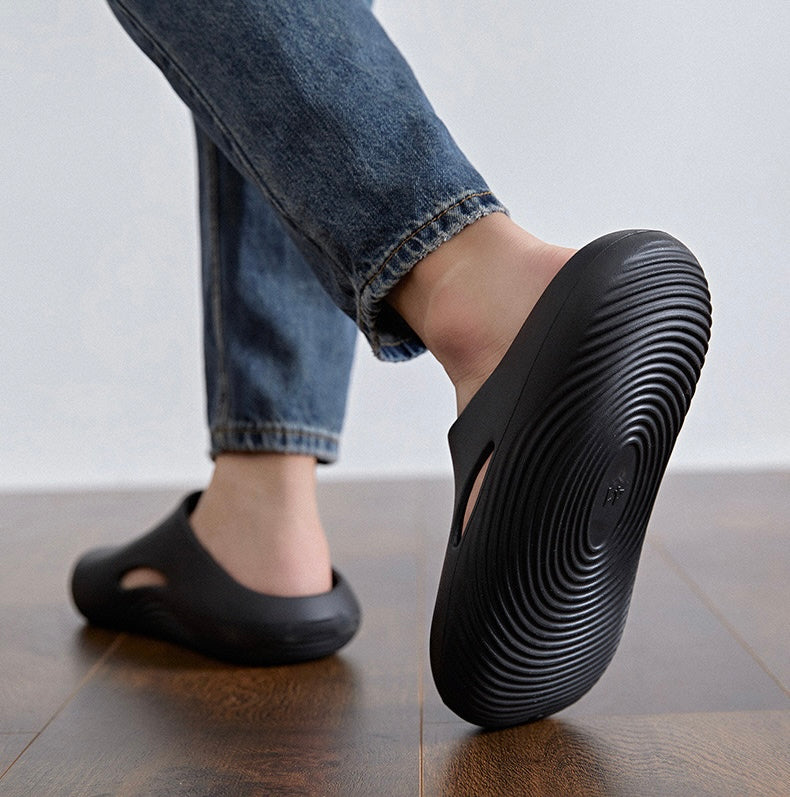 Aimee Unisex Clogs - Black-4