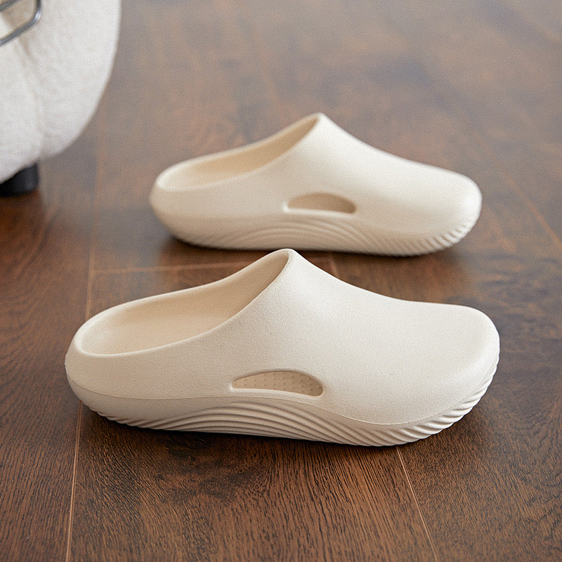 Aimee Unisex Clogs - Milk