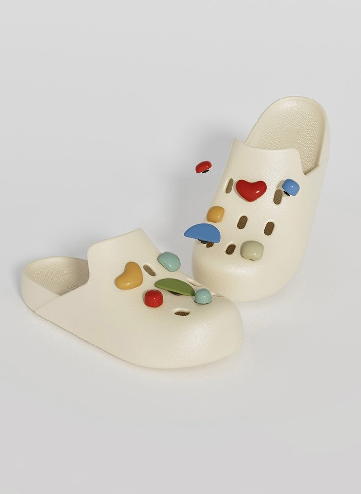 Alexis Unisex Vented Clogs (With Jibbitz)-zoom-5