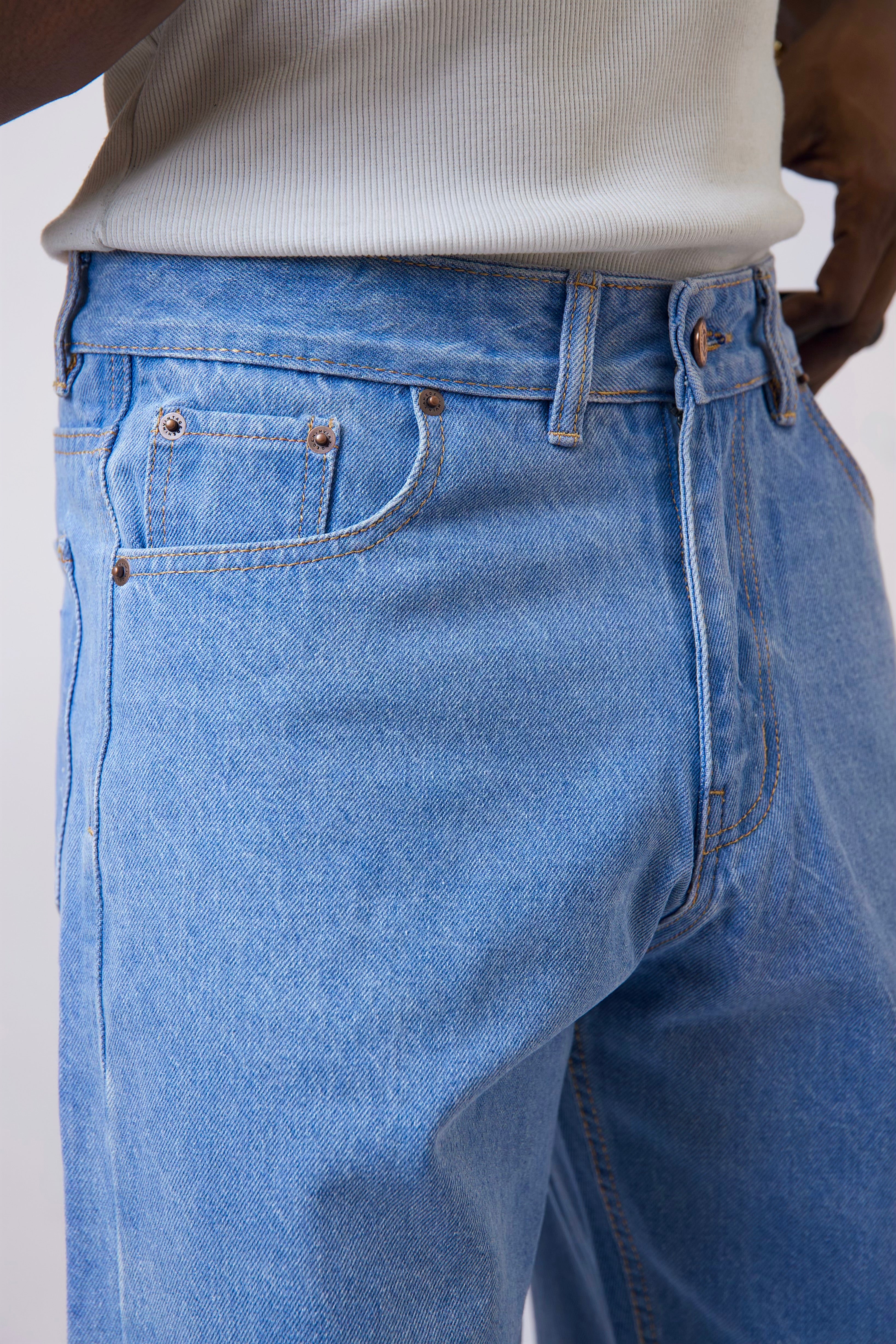 Cai Relaxed Straight Cut Jeans - Light Wash-5