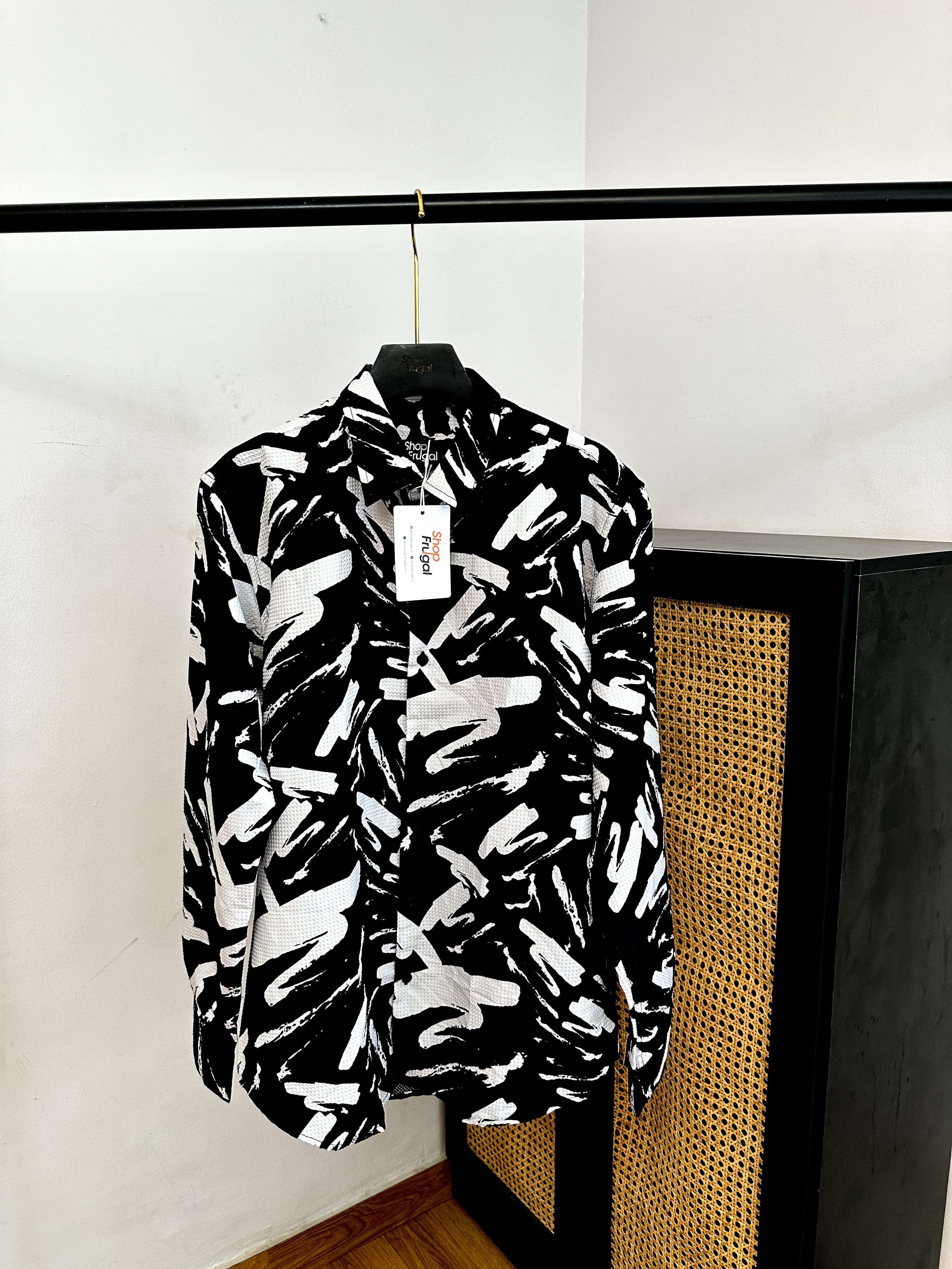 Casen Splash Waffle Print Longsleeve Shirt - Black