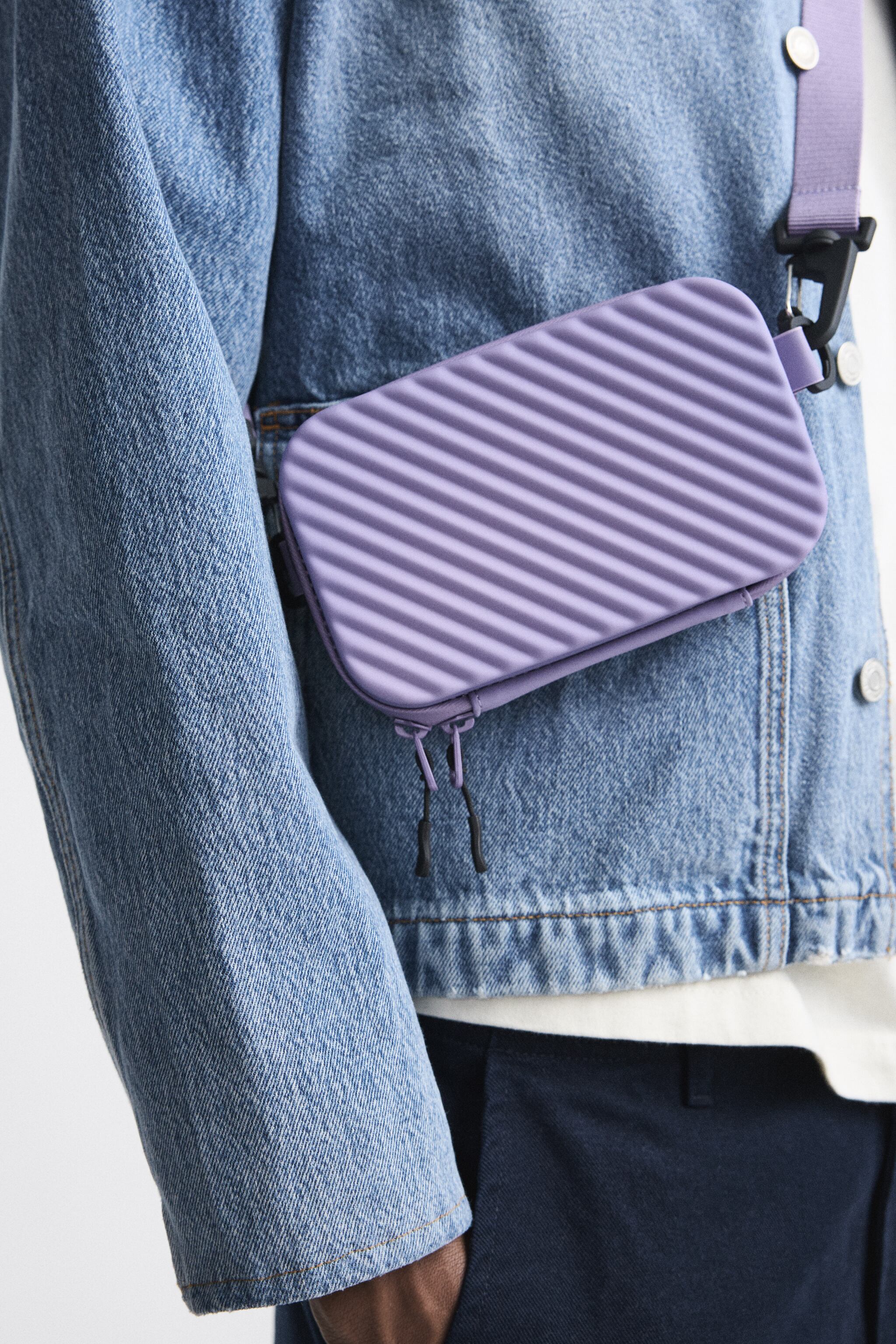 Alora Crossbody Bag - Black