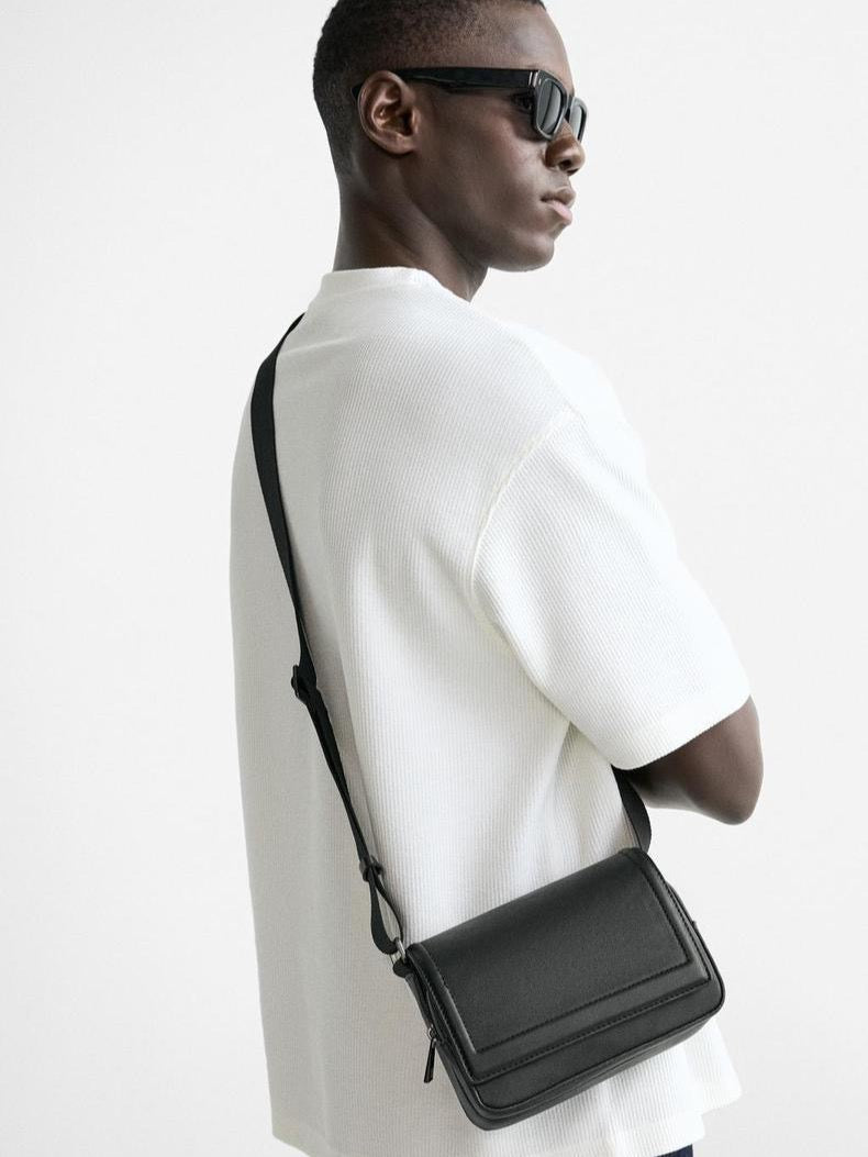 Ari Luxe Crossbody Bag - Black