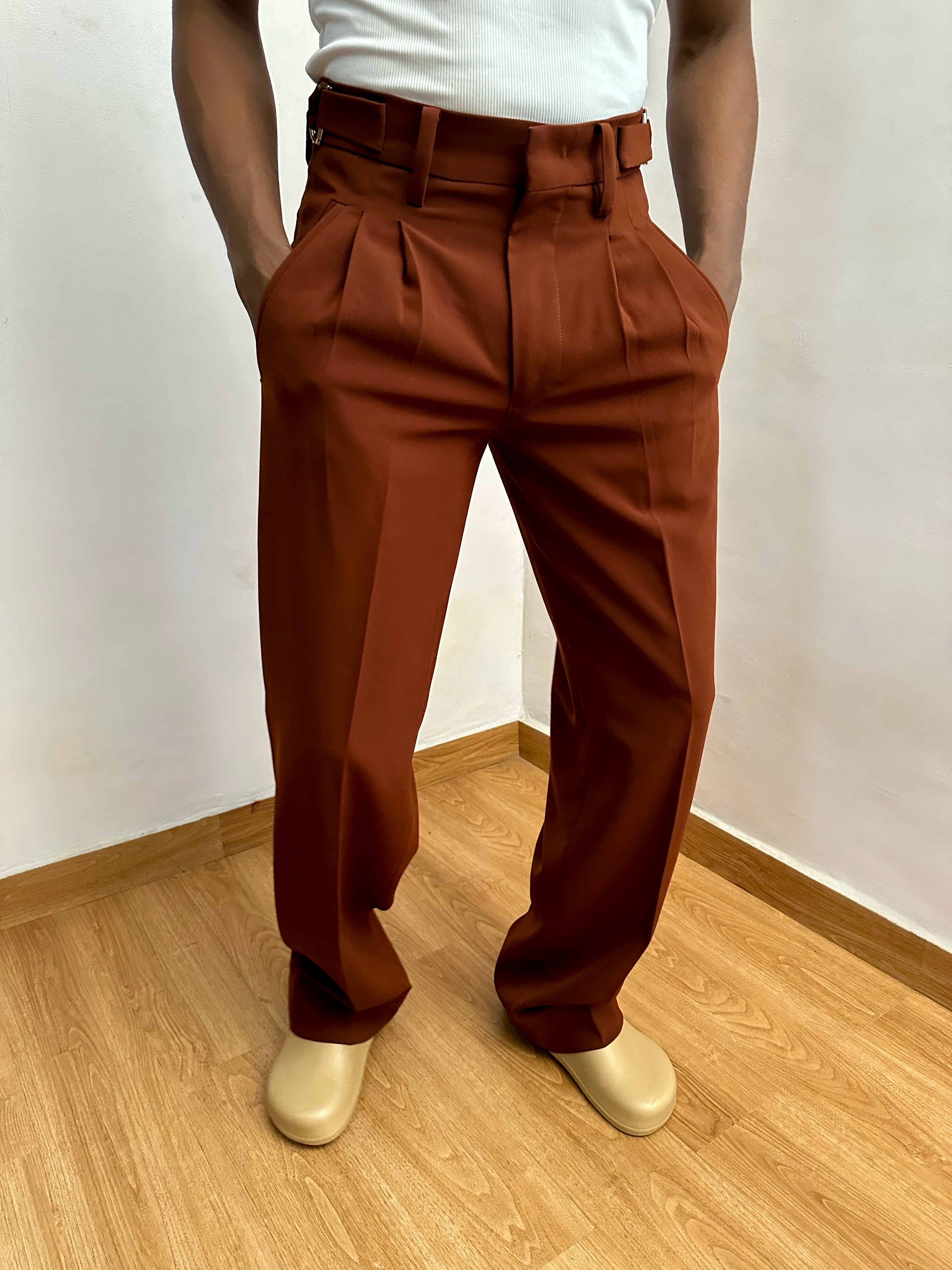 Celia Oxford Pleats Baggy Trouser - Chestnut