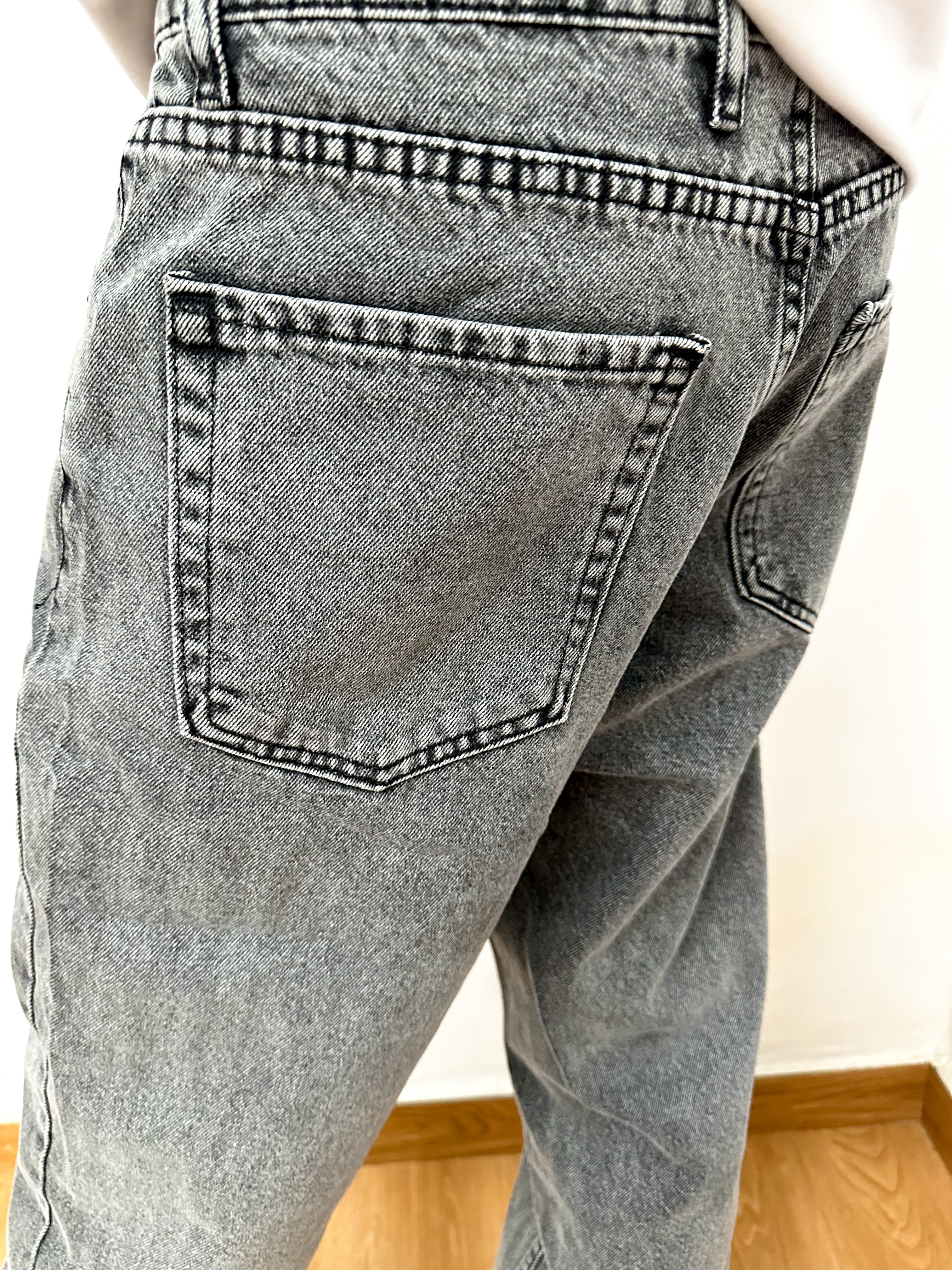 Cai Relaxed Straight Cut Jeans - Grey Wash-4