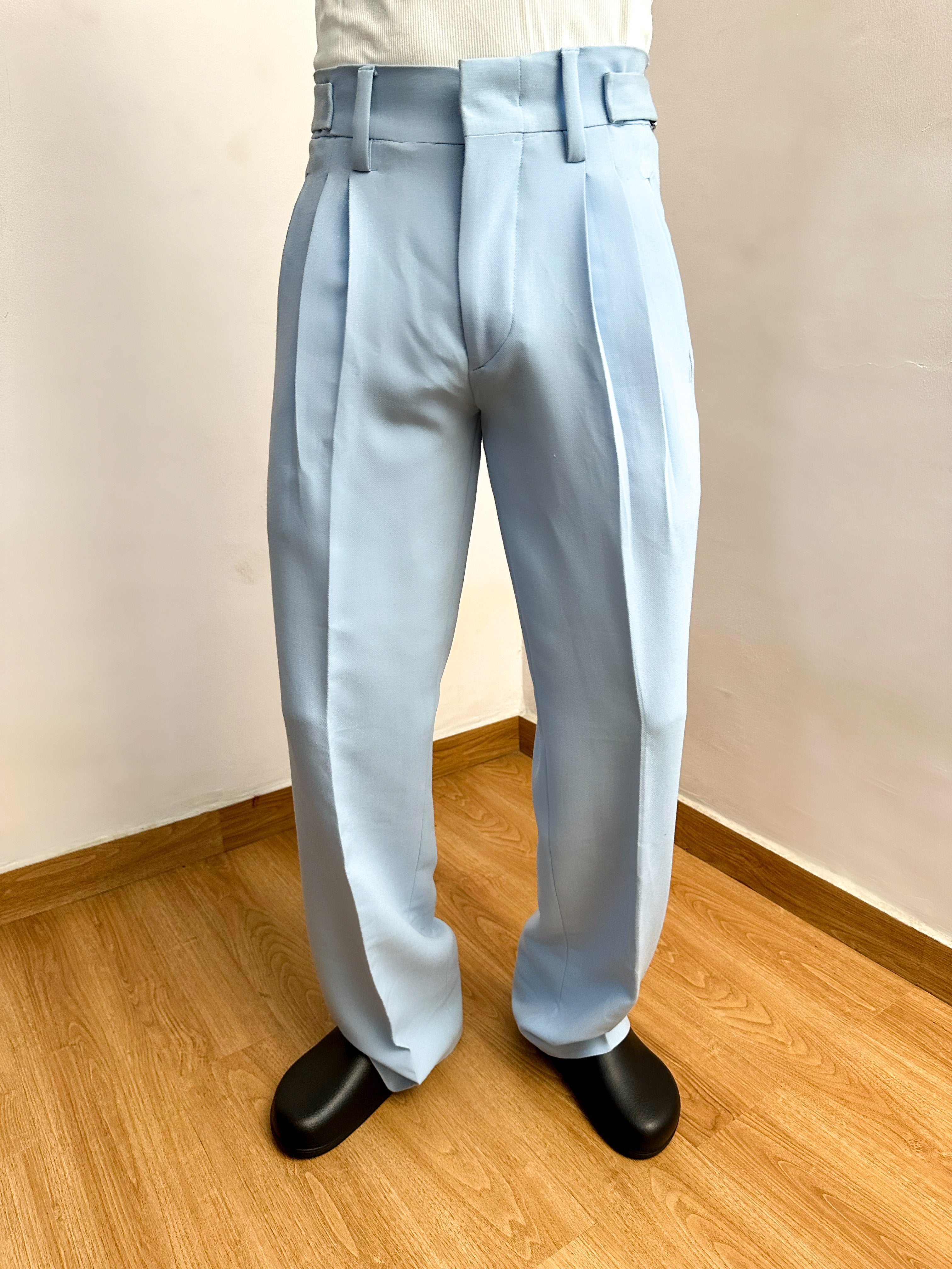 Celia Oxford Pleats Baggy Trouser - Sky Blue