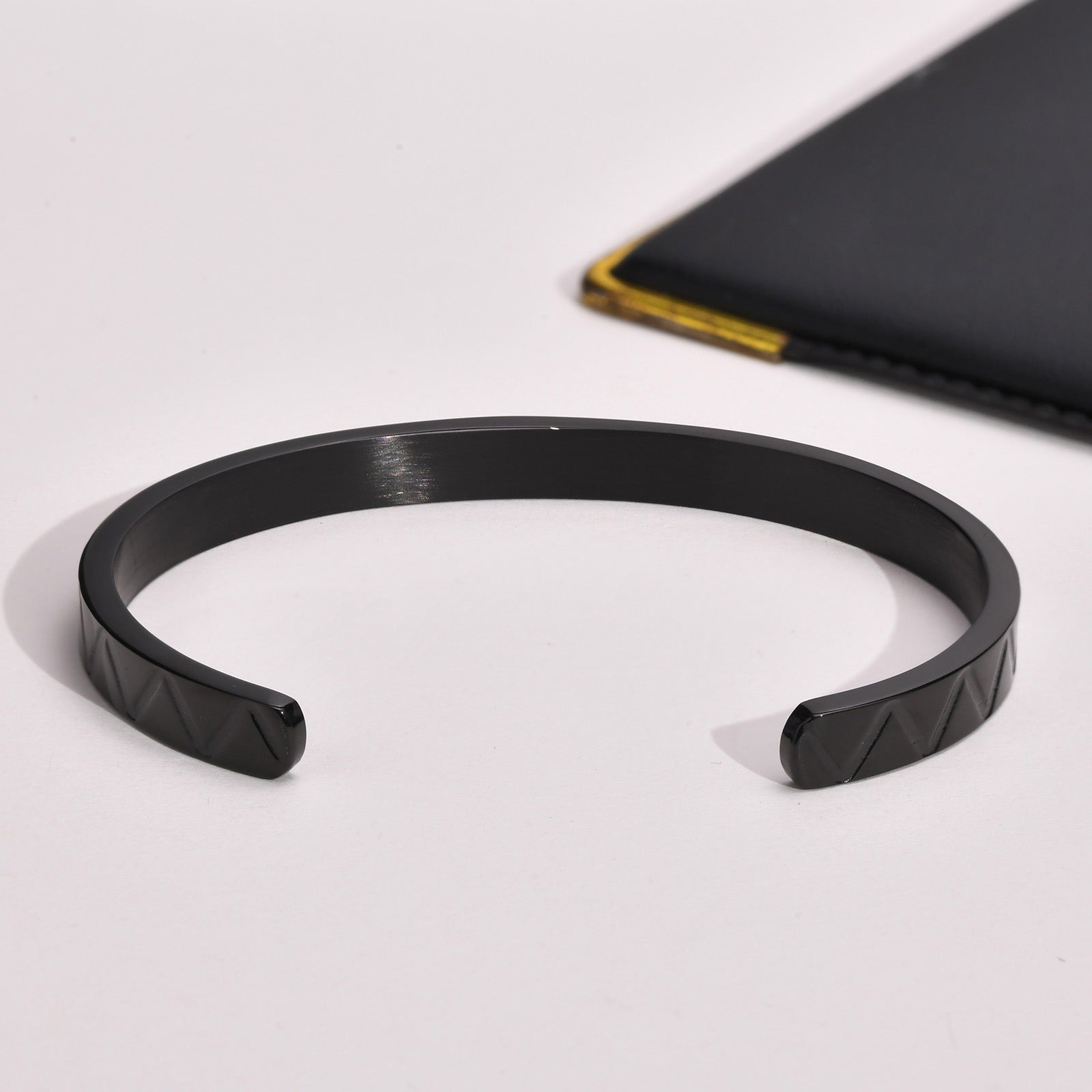 Cairo Wave Titanium Steel Bracelet - Gold-16