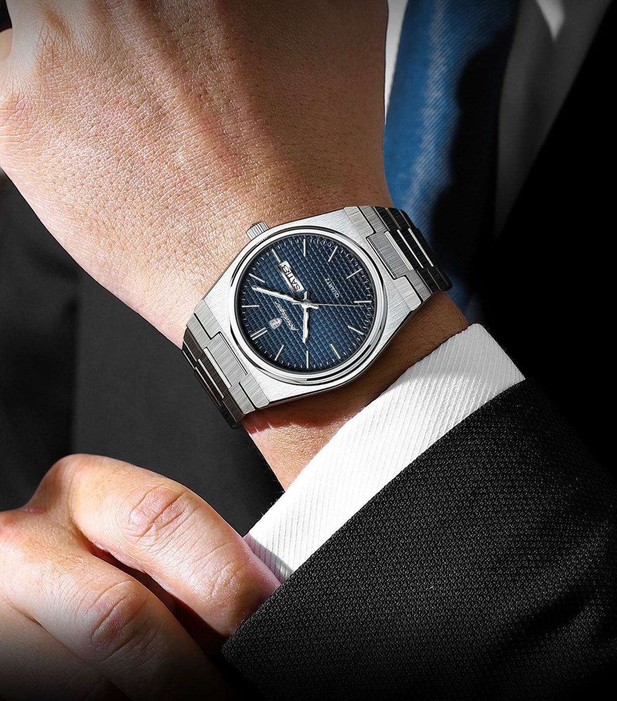 Alexis 2.0 Textured Dial Stainless Wristwatch - Silver/Gold/Blue