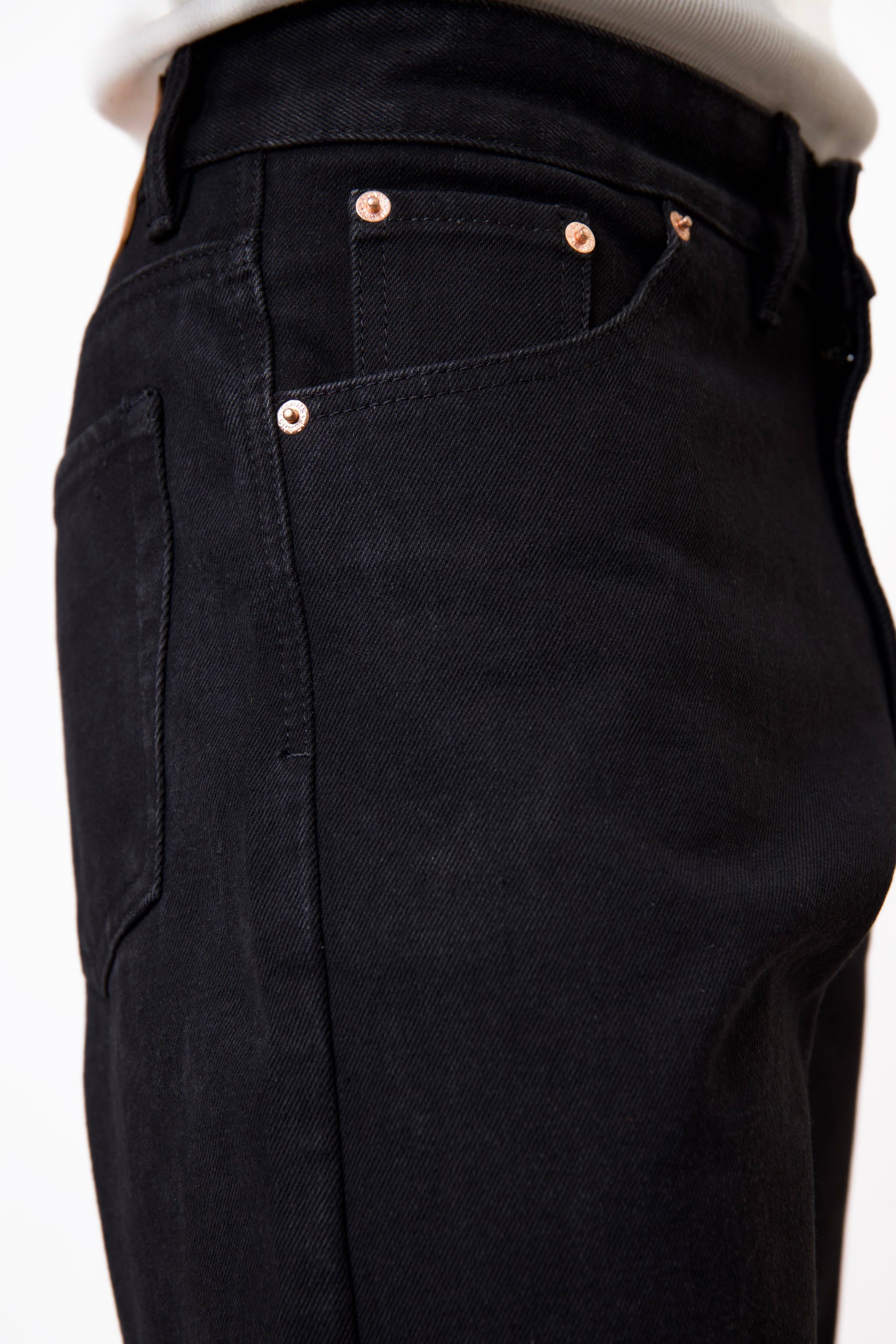 Cai Relaxed Straight Cut Jeans - Washed Black-8