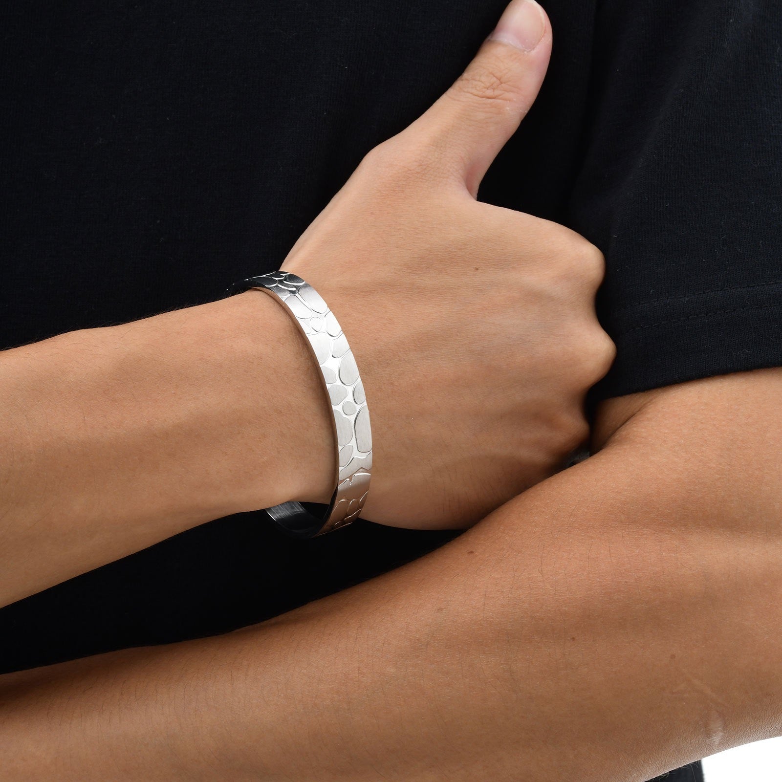 Cairo Etched Titanium Steel Bracelet-4