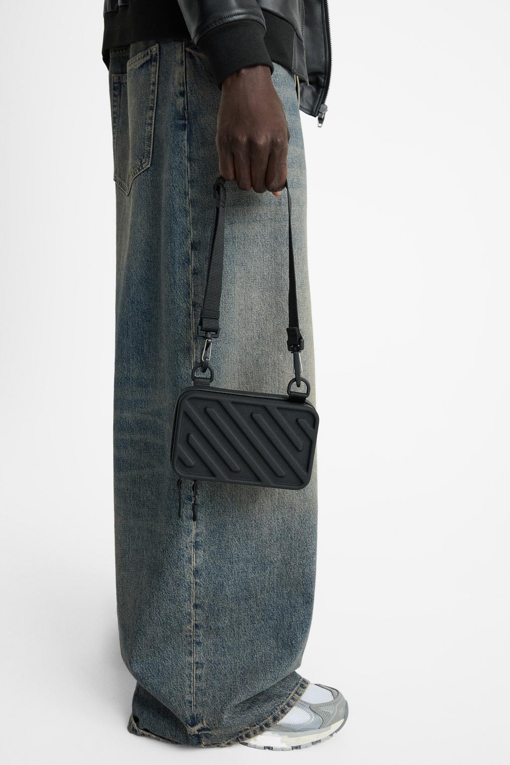 Arnold Rigid Crossbody Bag - Black