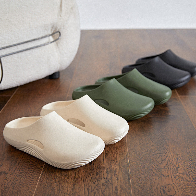 Aimee Unisex Clogs - Milk