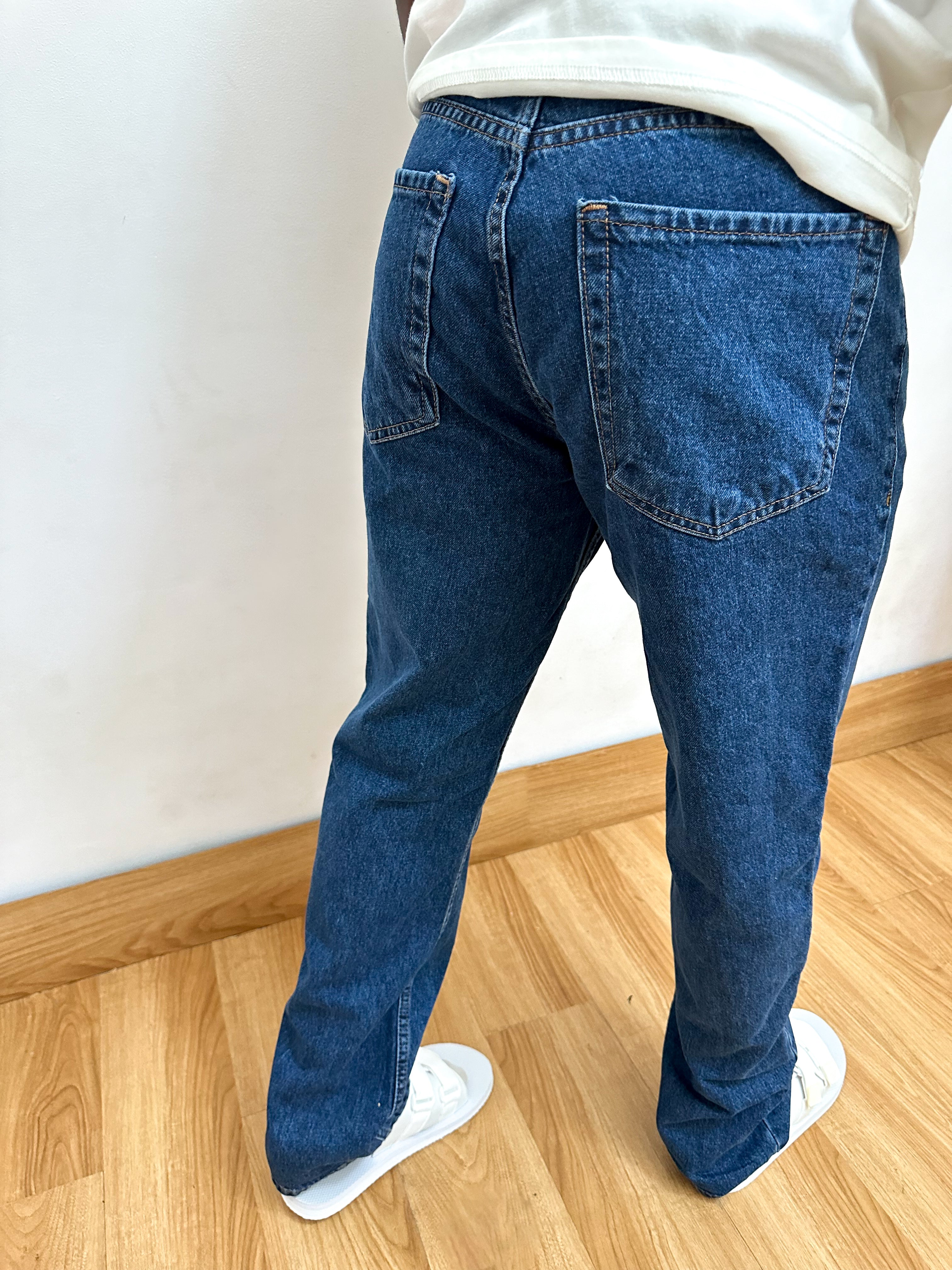 Cai Relaxed Straight Cut Jeans - Dark Wash