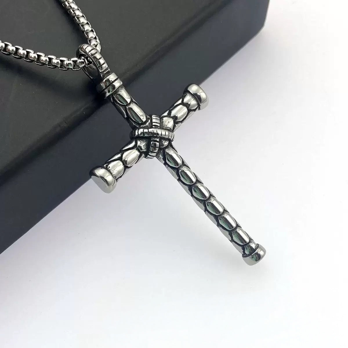 Axel Cross Titanium Steel Necklace - Silver