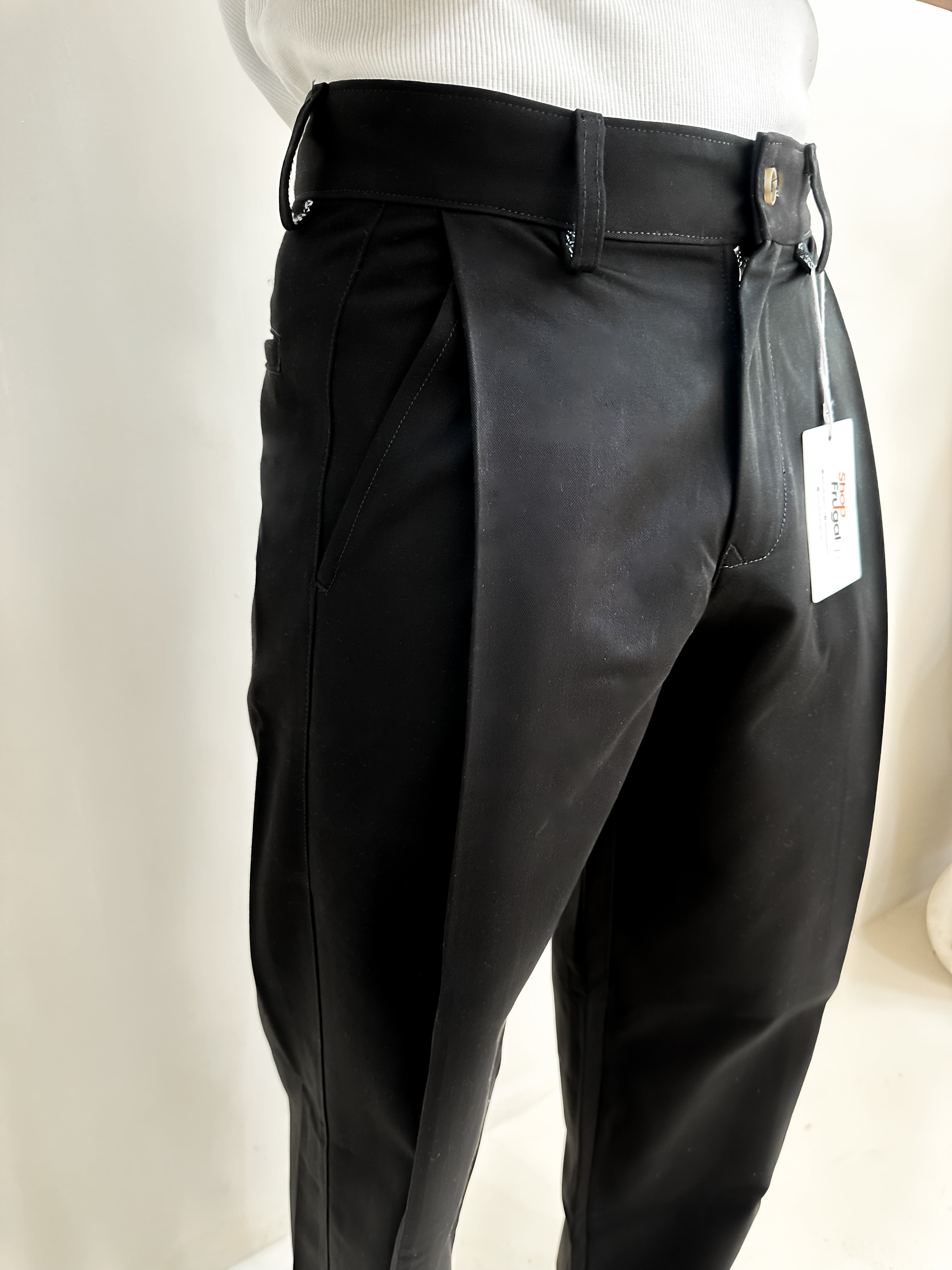 Carlo Oxford Wide-Leg Boxy Pleated Trouser - Black