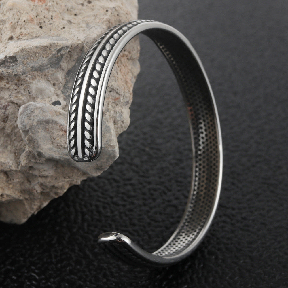 Carlo Titanium Bracelet-8