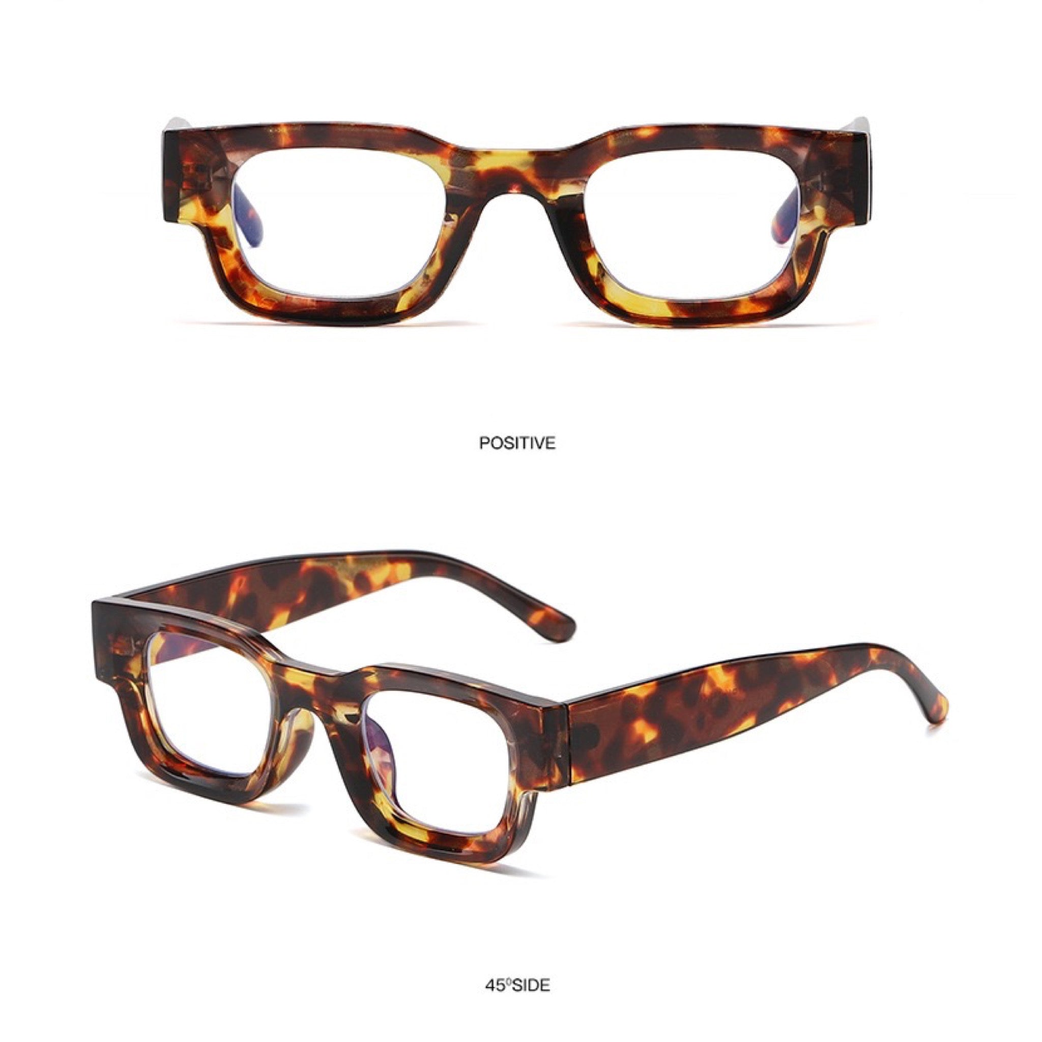 Alan Glasses-zoom-15