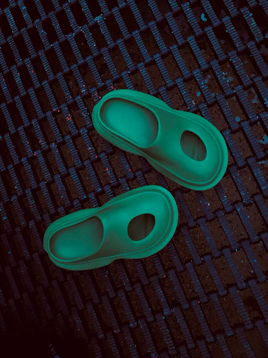 Anvil Slippers-zoom-17