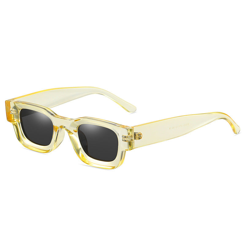 Alan Glasses-zoom-30